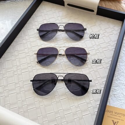 Louis Vuitton Aviator Sunglasses: Timeless Style, Premium Craftsmanship