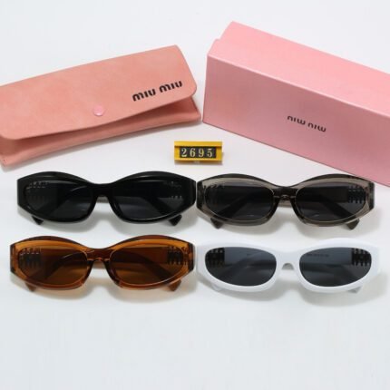 Miu Miu 2695 Series Sunglasses, Retro Small Frames Highlight Personality